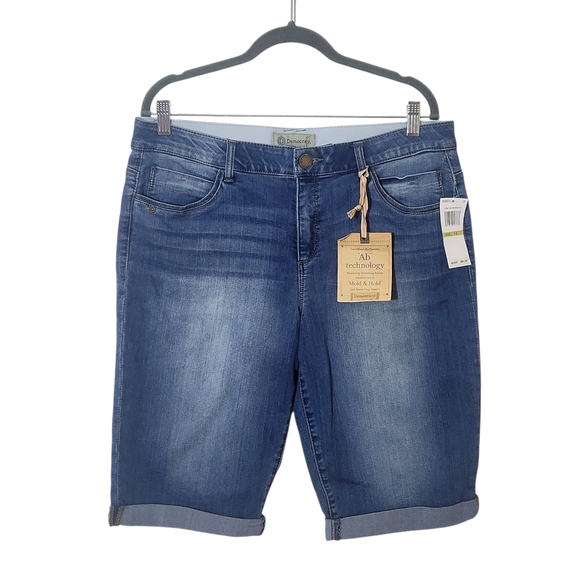 Democracy Cuffed Bermuda Jean Shorts with AB Technology NWT Size 14 - Picture 1 of 8